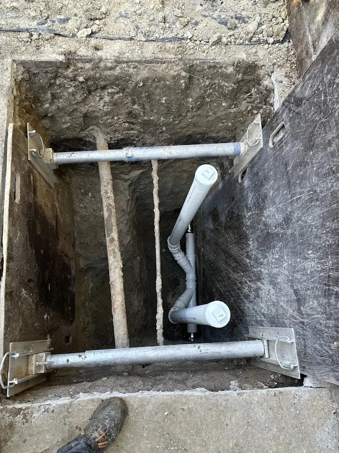 Experienced plumber completing Drain Cleaning work in Corvallis